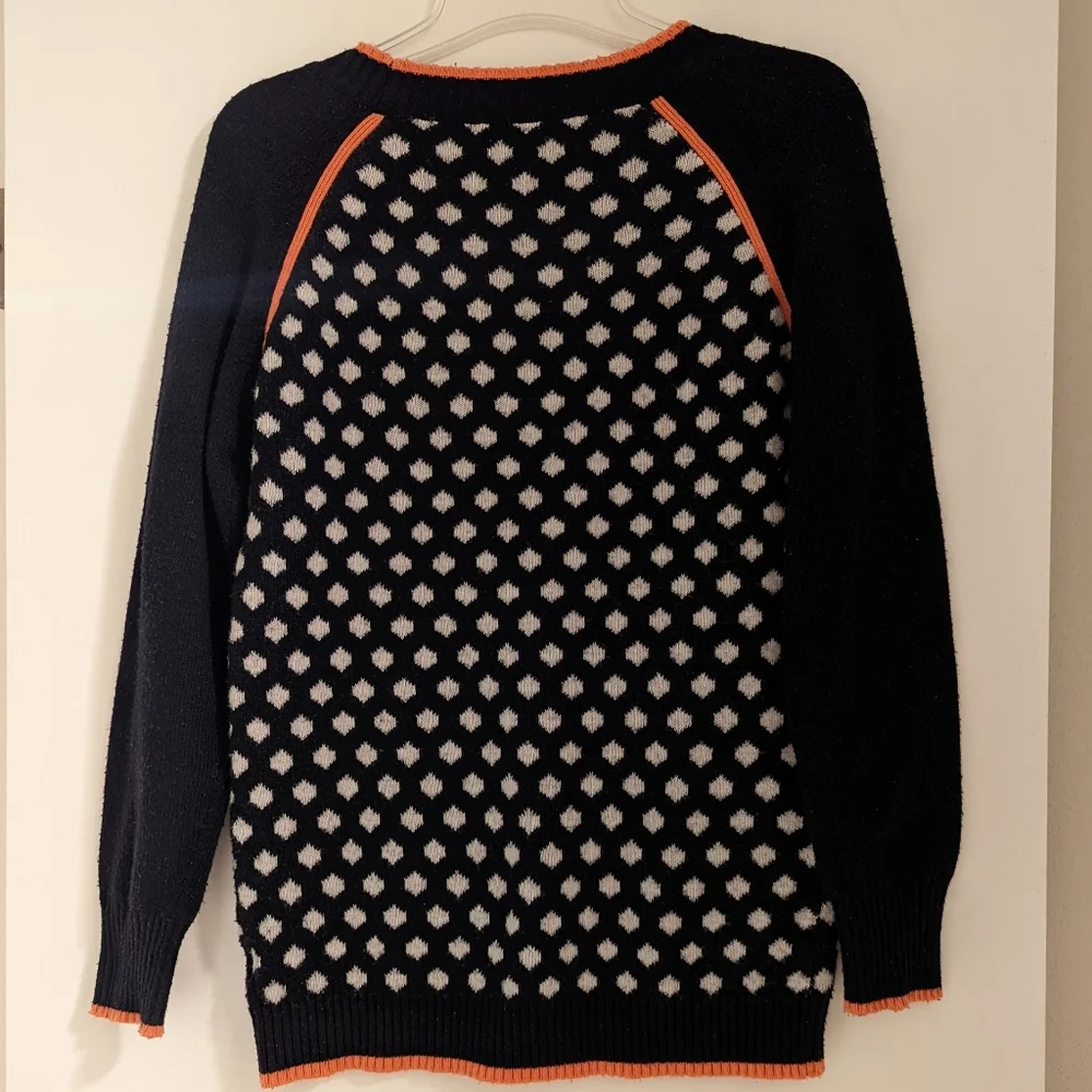 Spotted Sweater - Picture 2 of 4